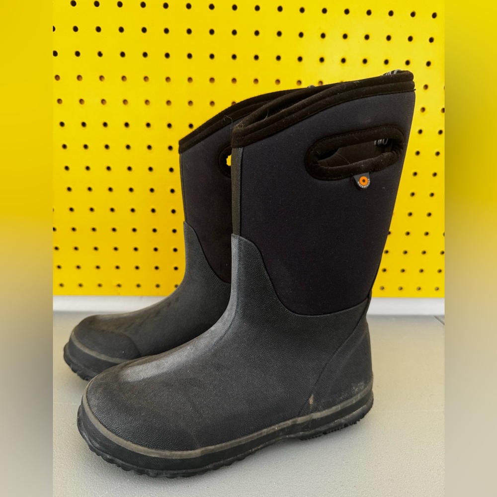 BOGS Unisex-Child Classic High Waterproof Insulated Rubber
